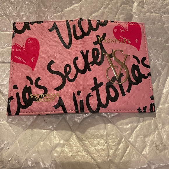 Passport Cover - Picture 3 of 4